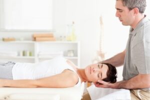 Chiropractors & Neck Pain Treatment